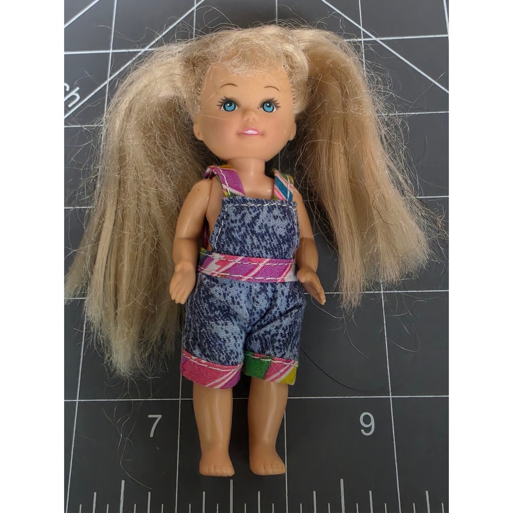 Vintage Simba Toys Evi Love Mini Dolls Blonde Blue Eyes Lot of 2 4.75 Inch